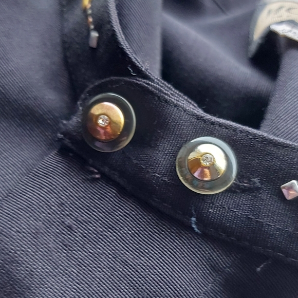 Stunning Dress Shirt - Picture 4 of 5